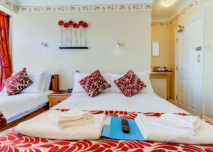 Rose-dene 4*
