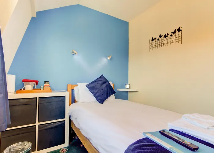 Rose-dene Scarborough