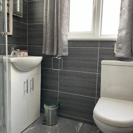 Pensionat Rose-dene 3*