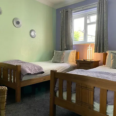 Rose-dene Scarborough