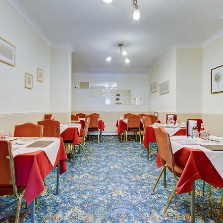 Pensjonat Rose-dene 4*