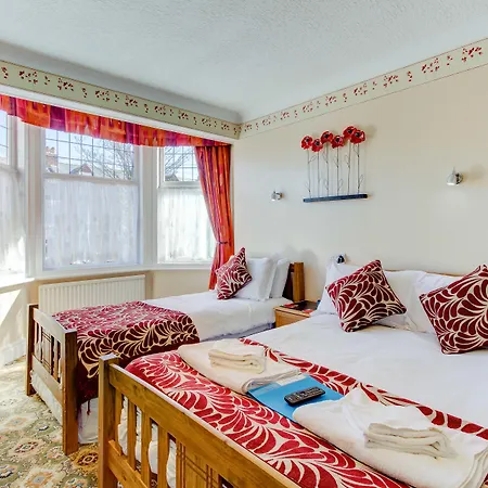 Rose-dene Scarborough