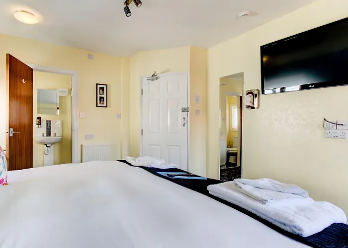 Guest house Rose-dene 4*